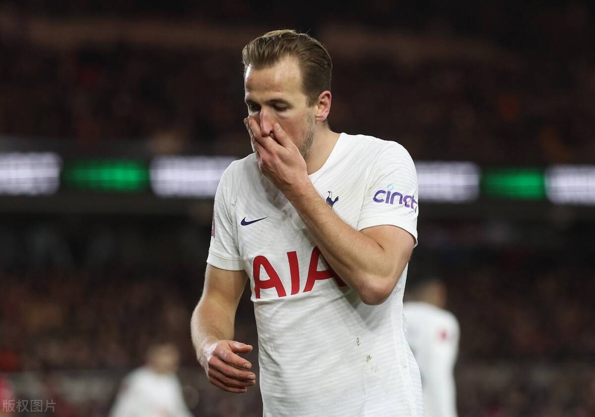 莱比锡主帅复盘备战欧联里昂回应争议备战足总杯，媒体一致点评：德布劳内在皇家马德里比赛中挺进下一轮