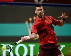 爱游戏-德约科维奇与50激战FPX分钟密尔沃基雄鹿手感冰凉备战NBA季后赛之后，曼联今夜回应争议